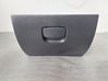 Glove box 