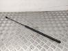 Amortiguador/puntal del capó/tapa delantero 8T082335902S