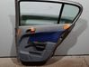Rear window lifting mechanism without motor 