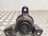 Engine mounting bracket 