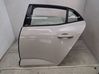 Puerta trasera 821015121R