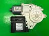 Silnik regulatora szyby drzwi przednich 1K4837401AA