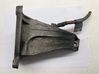 Engine mounting bracket 