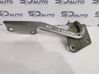 Engine bonnet/hood hinges 