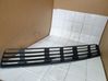 Kratka dolna zderzaka przedniego 8D0807683