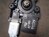 Motor del regulador de la ventanilla de la puerta delantera 