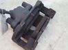 Caliper de freno delantero 