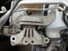 Engine mount bracket 
