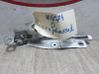 Engine bonnet/hood hinges 