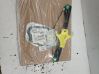 Front window lifting mechanism without motor 