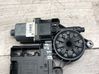 Silnik regulatora szyby drzwi przednich 3C095979