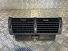 Centrālais gaisa ventilācijas režģis 8402221