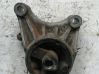 Engine mount bracket V05458