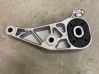 Engine mount bracket 13143386