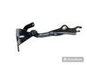 Engine bonnet/hood hinges 