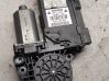 Motor del regulador de la ventanilla de la puerta delantera 8E1959802B