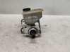 Master brake cylinder 