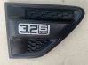 Letras insignia de modelo del guardabarros AB3916G0000