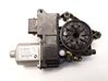 Motor del regulador de la ventanilla de la puerta delantera 82450J7010