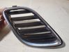Front bumper upper radiator grill 5336185