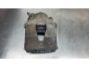 Caliper de freno delantero 