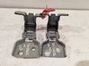 Engine bonnet/hood hinges 