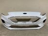 Front bumper JX7B17757S