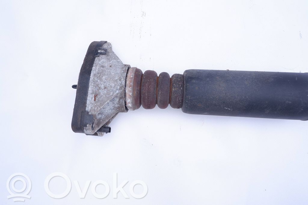 6857201 BMW 2 F46 Stoßdämpfer hinten, 117.35 € | RRR