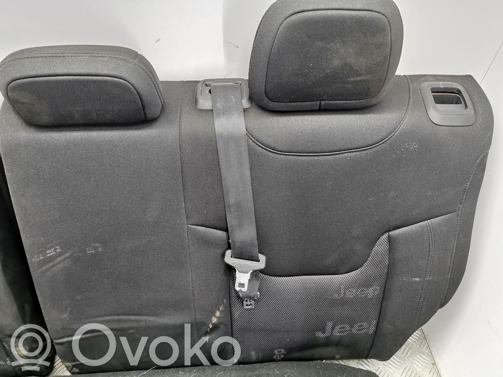 Jeep renegade isofix online