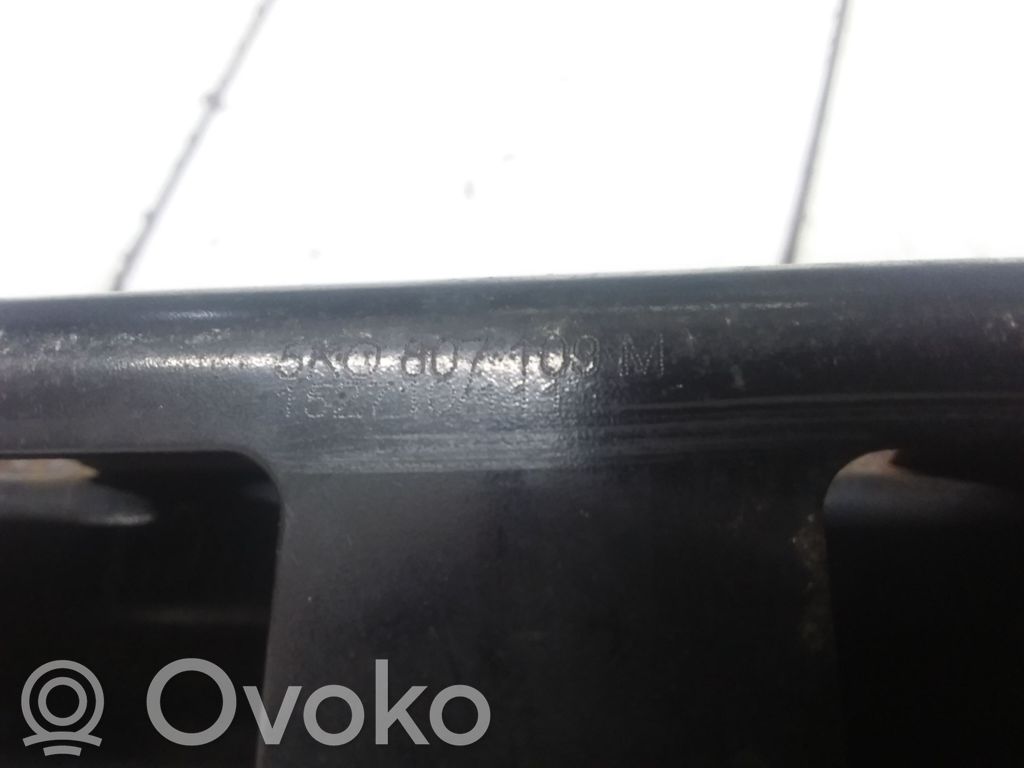 5K0807109M Volkswagen Golf VI Träger Stoßstange Stoßfänger vorne  