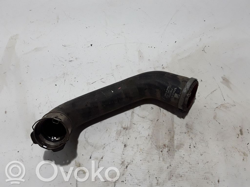 31657732 Volvo V40 Schlauch / Leitung Ladeluftkühler, 36.00 € | RRR 