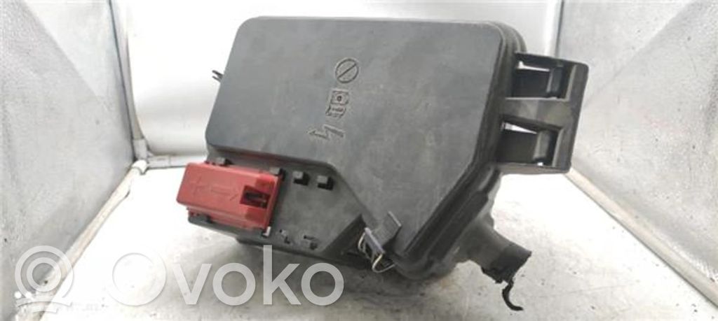 Schéma De La Boîte à Fusibles Mercedes Vito / Viano W447, 2014 - 2023