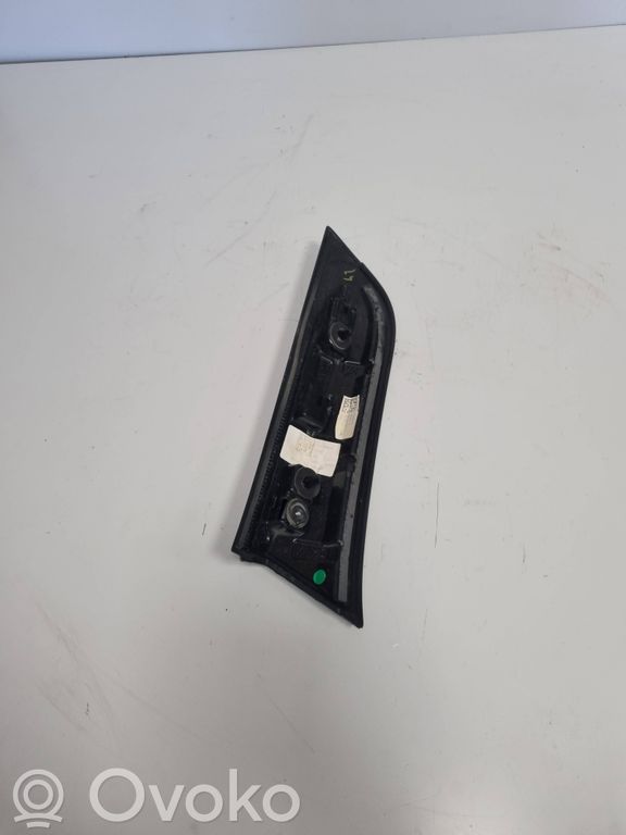 735743950 Jeep Compass Heckscheibenspoiler, 25.00 € | RRR