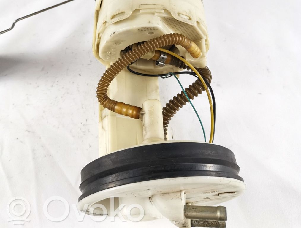 8E0919051 Volkswagen PASSAT B5 Kraftstoffpumpe im Tank, 29.75 € | RRR 