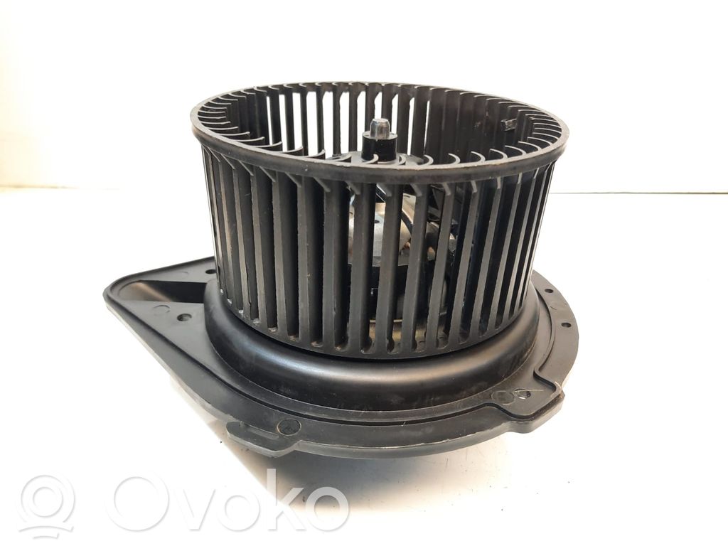 Mazā radiatora ventilators