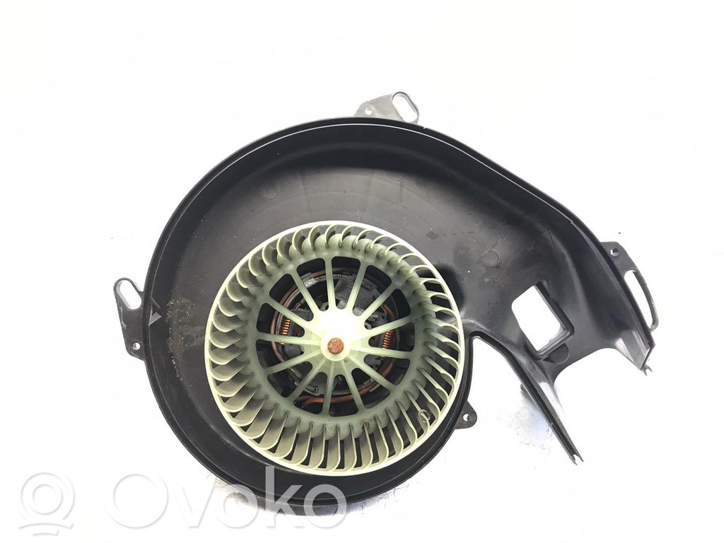 Mazā radiatora ventilators