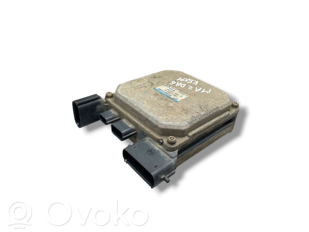 Stūres pastiprinātāja vadības bloks