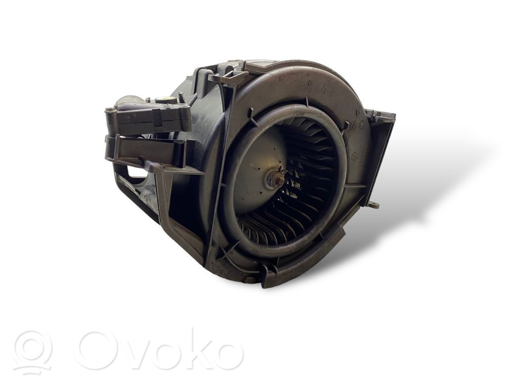 Mazā radiatora ventilators