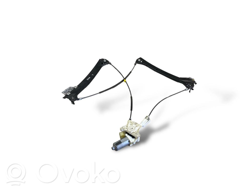 Priekšpusē elektriskā loga pacelšanas mehānisma komplekts
