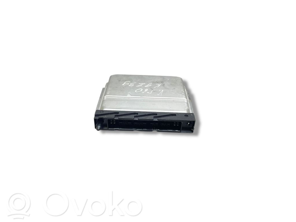Dzinēja vadības bloks