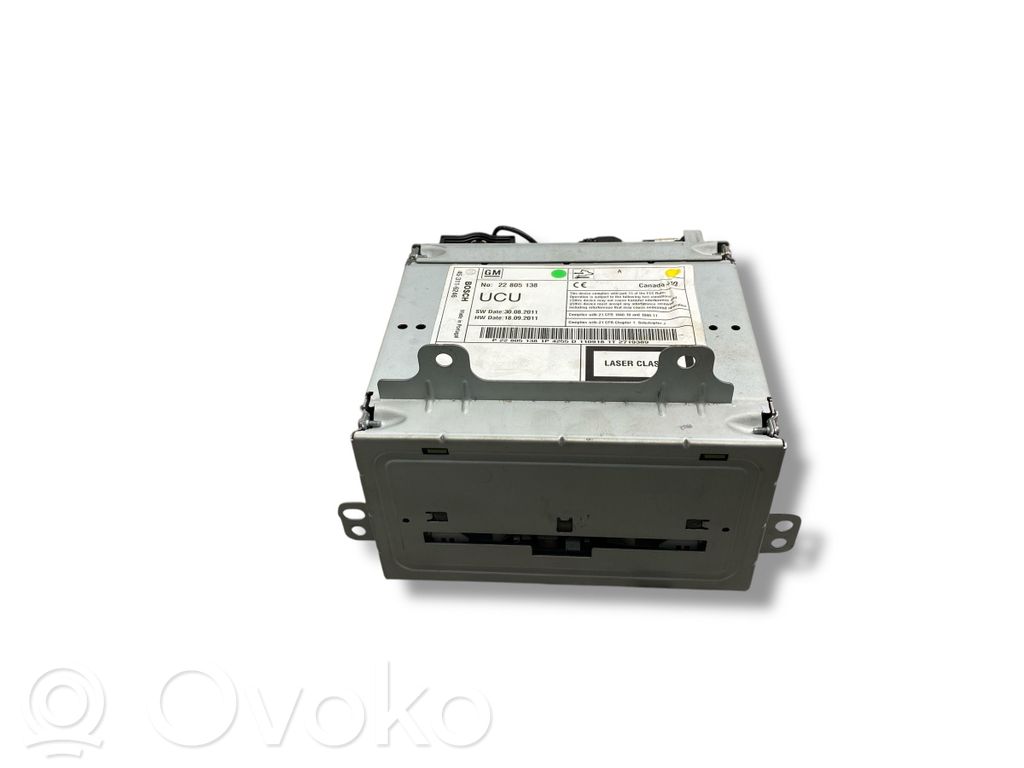 Radio / CD/DVD atskaņotājs / navigācija