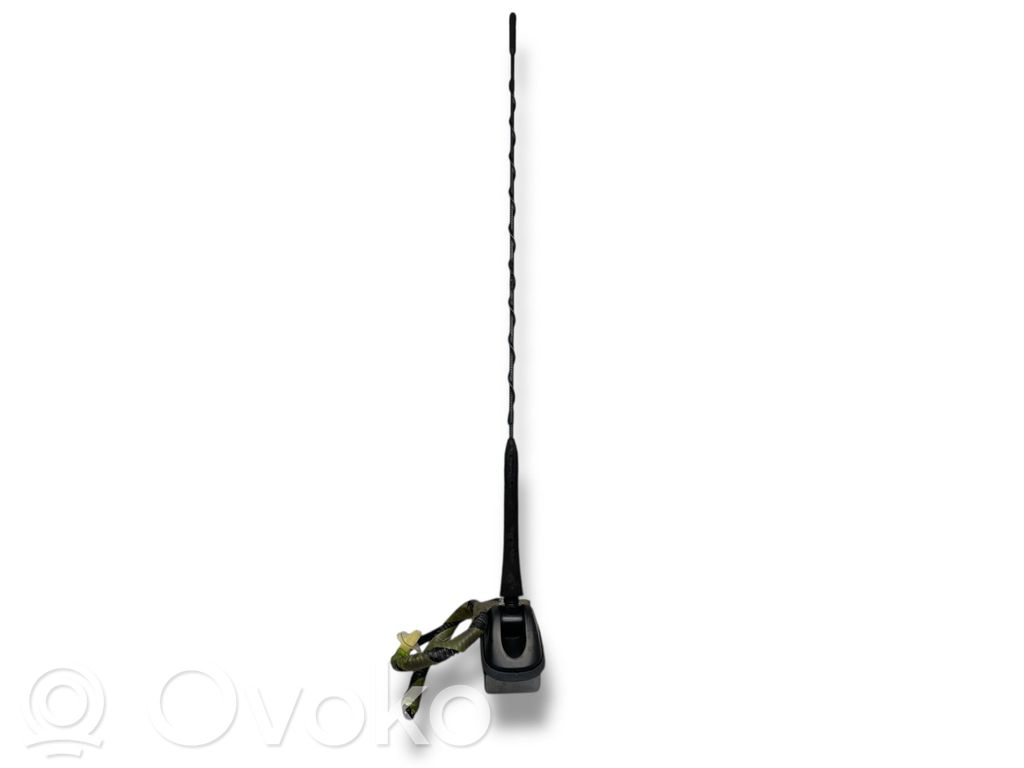 Radio antena