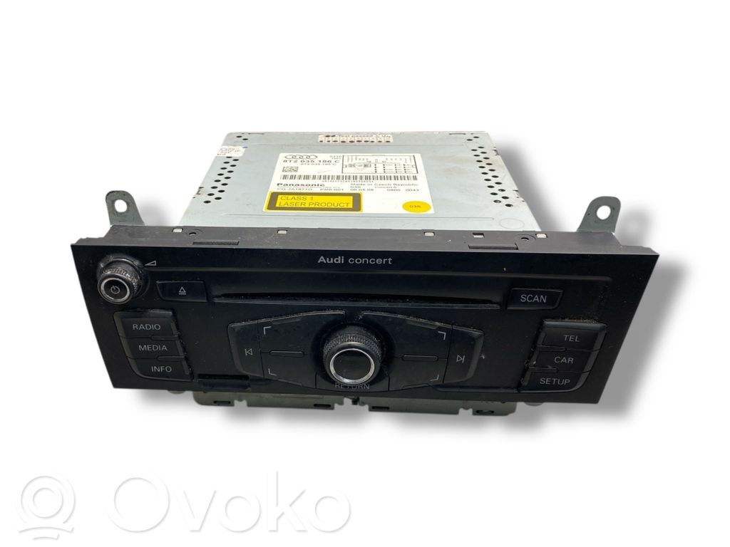 Radio / CD/DVD atskaņotājs / navigācija
