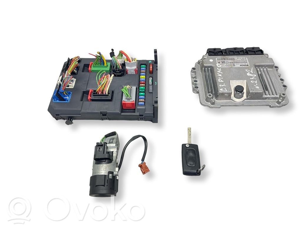 Aizdedzes ECU komplekts