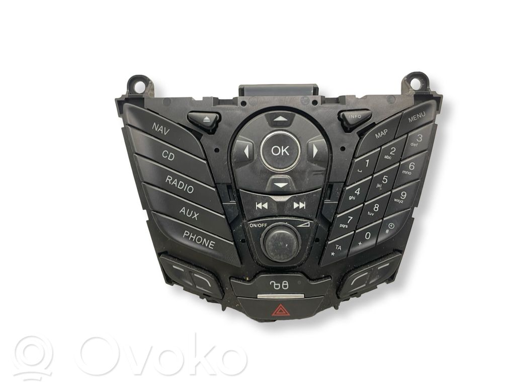 Radio / CD/DVD atskaņotājs / navigācija