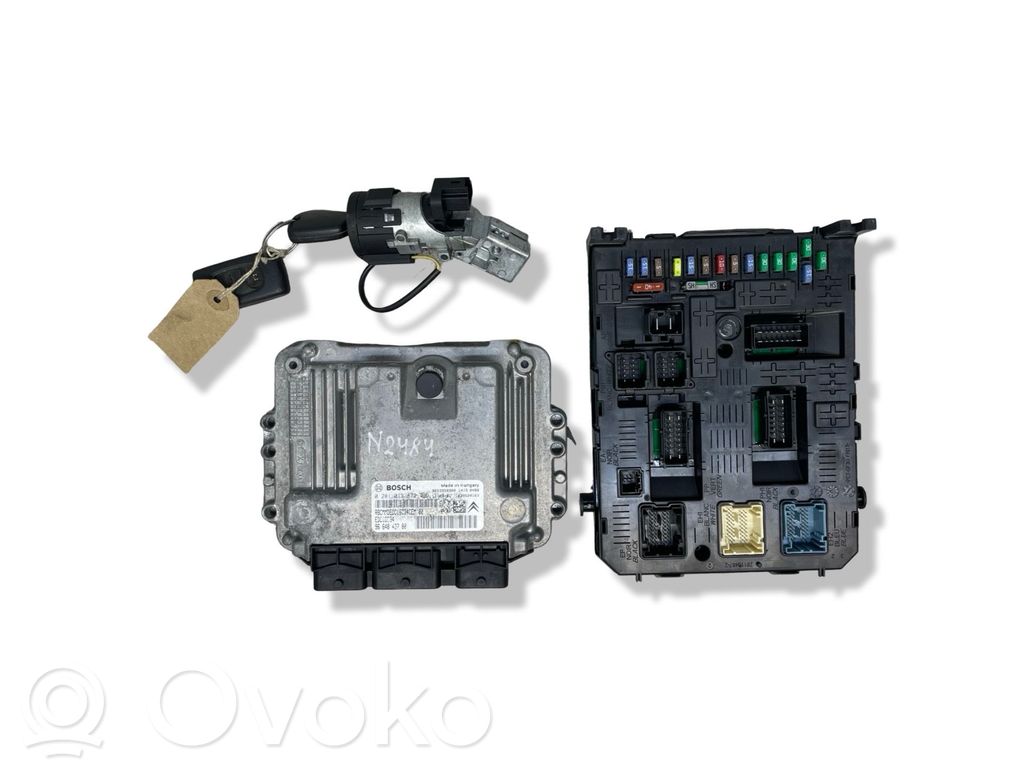 Aizdedzes ECU komplekts