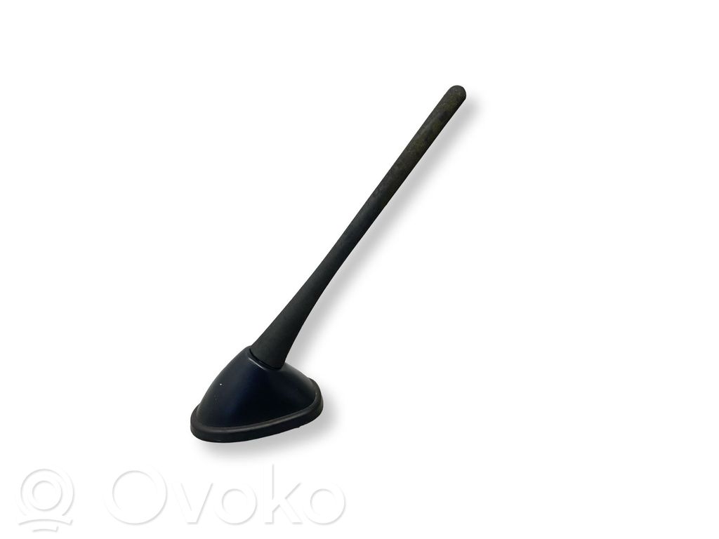 Radio antena