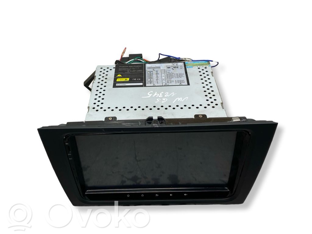 Radio / CD/DVD atskaņotājs / navigācija
