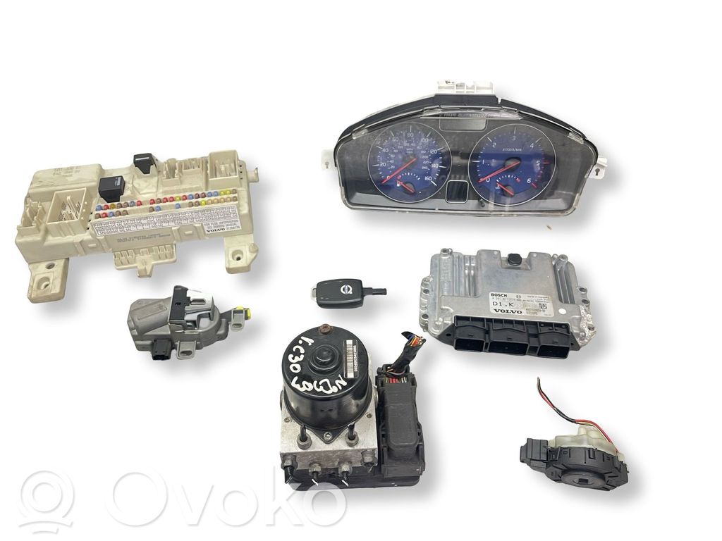 Aizdedzes ECU komplekts