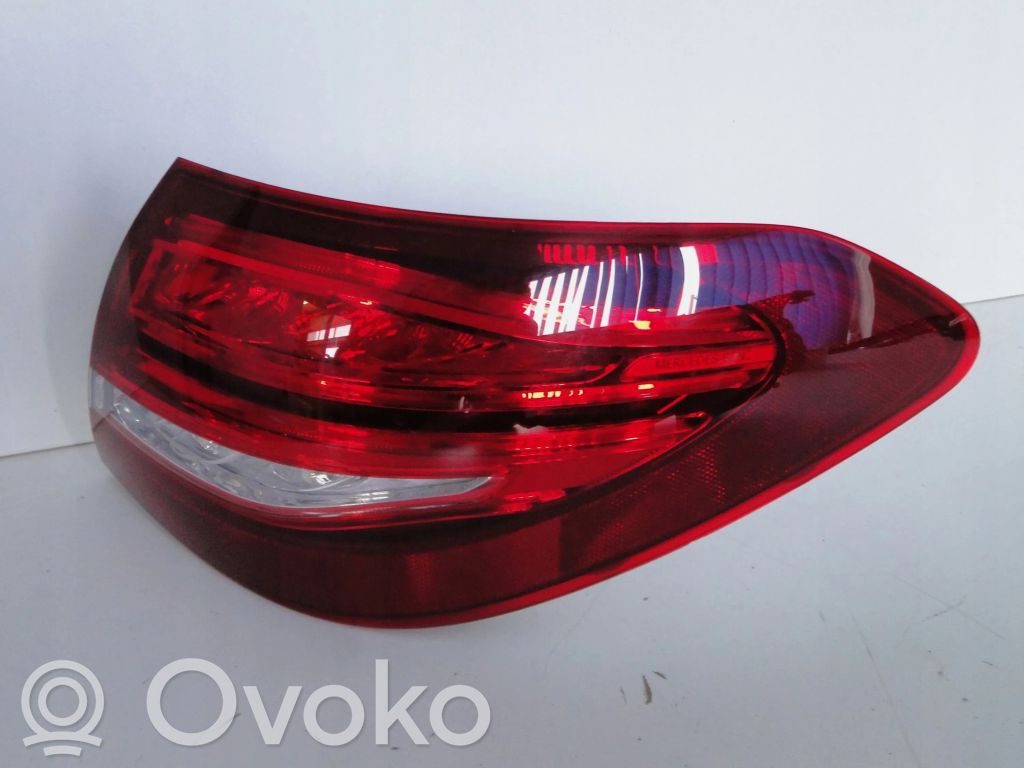 A2059065200 Mercedes-Benz C W205 Rückleuchte Heckleuchte, 460.02  